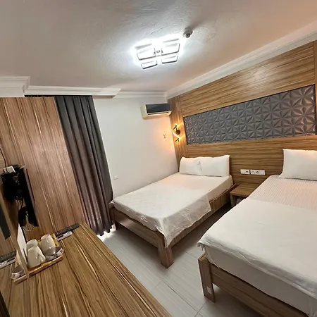Hotel Royal Ezel *